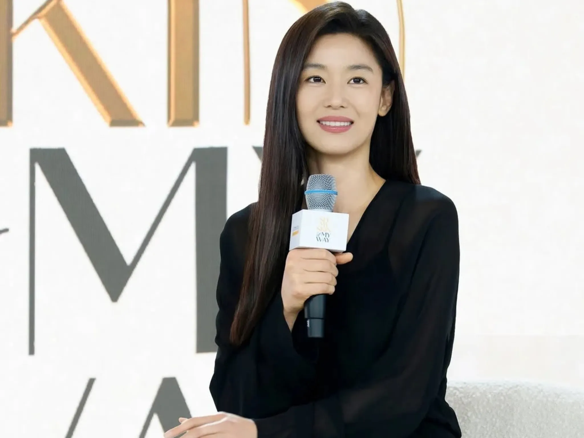 Rahasia Awet Muda Jun Ji Hyun Olahraga dan Percaya Diri Jadi Kunci_