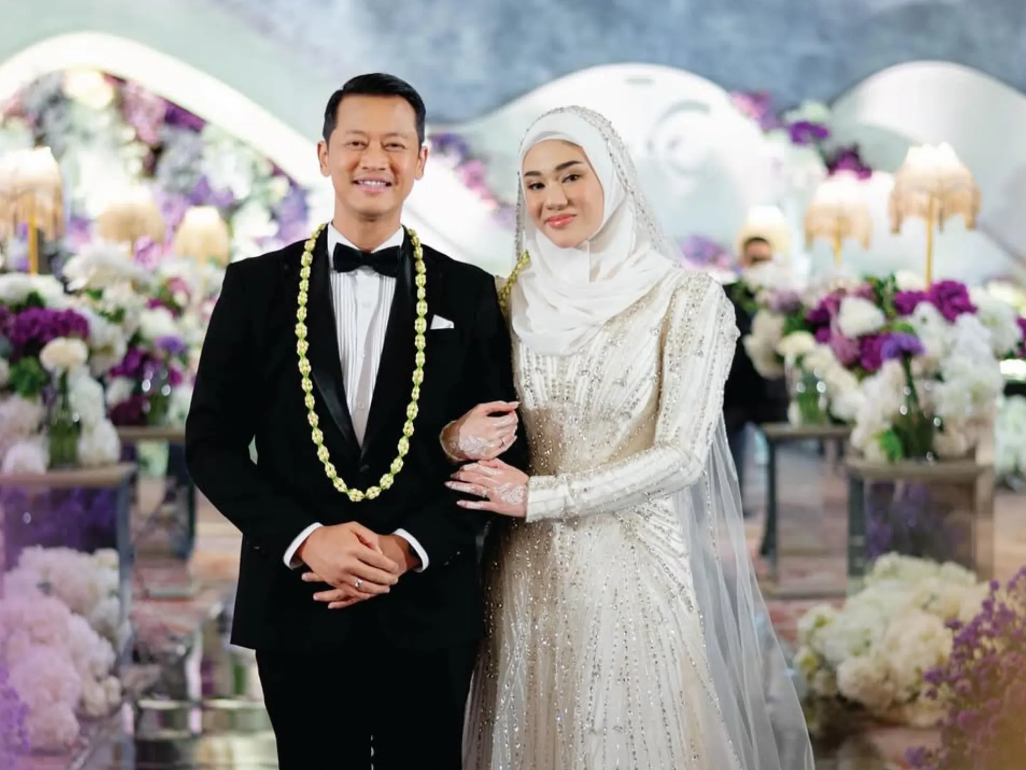 Resmi Menikah, Clara Shinta & Muhammad Alexander Assad Gelar Resepsi Mewah_