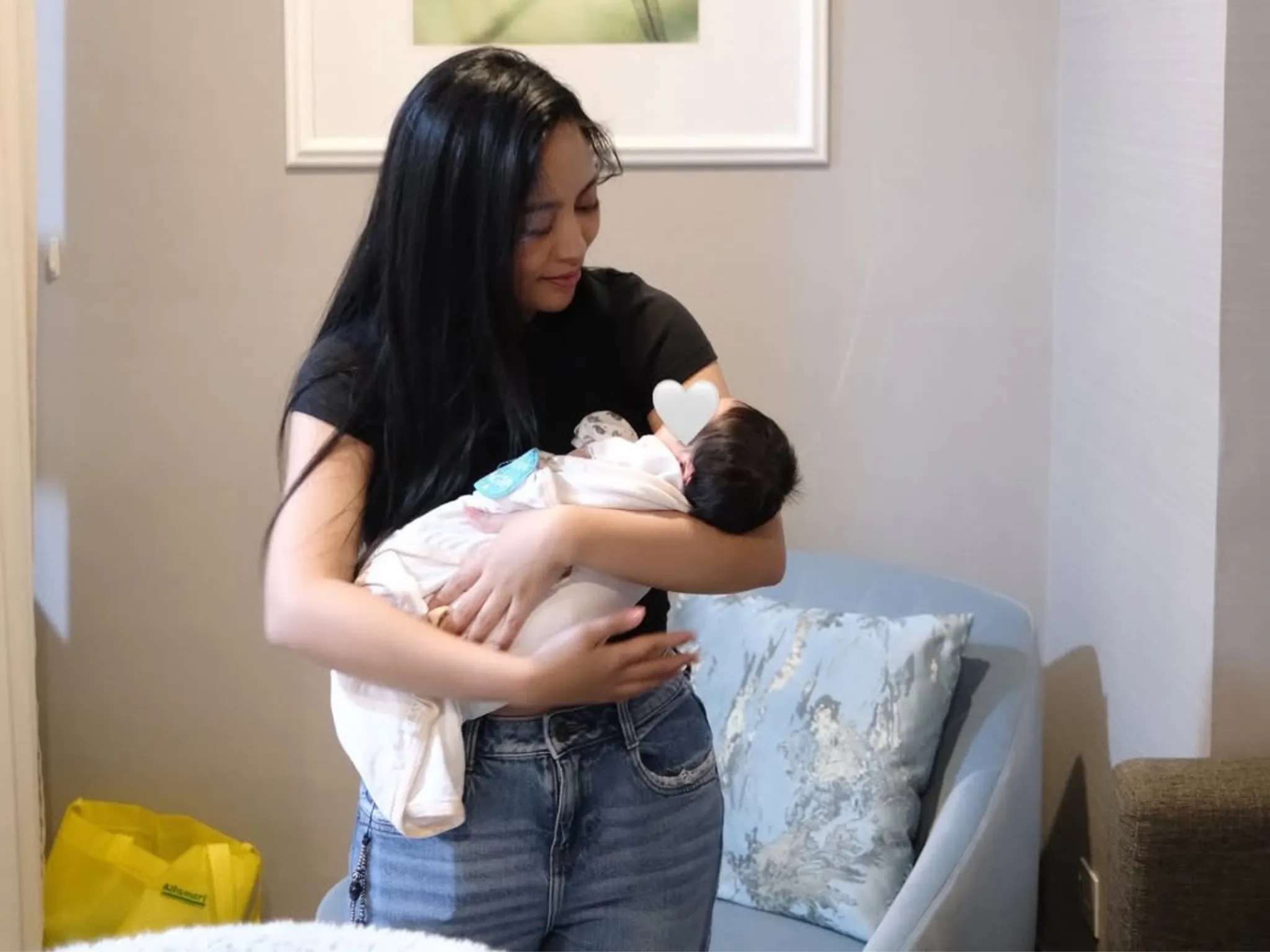 Welcome Baby Andrew! Rachel Vennya Ikut Bahagia Sambut Anak Pertama Erika_
