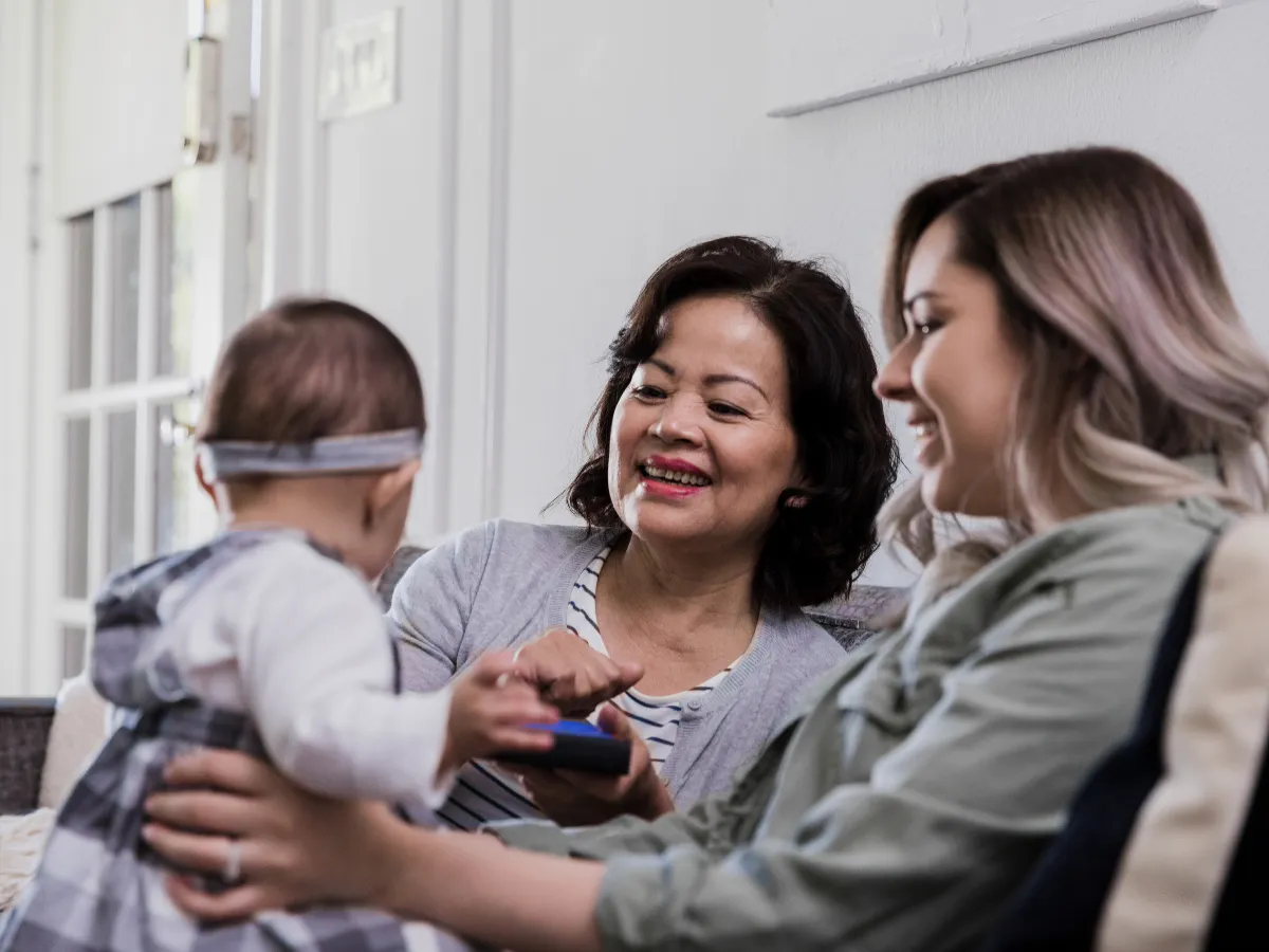 2. Hargai Kebiasaan dan Tradisi Keluarga_