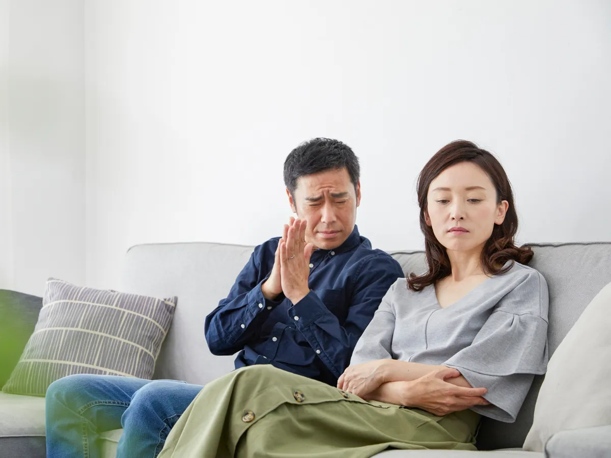 5. Suka Membandingkan dengan Orang Lain_