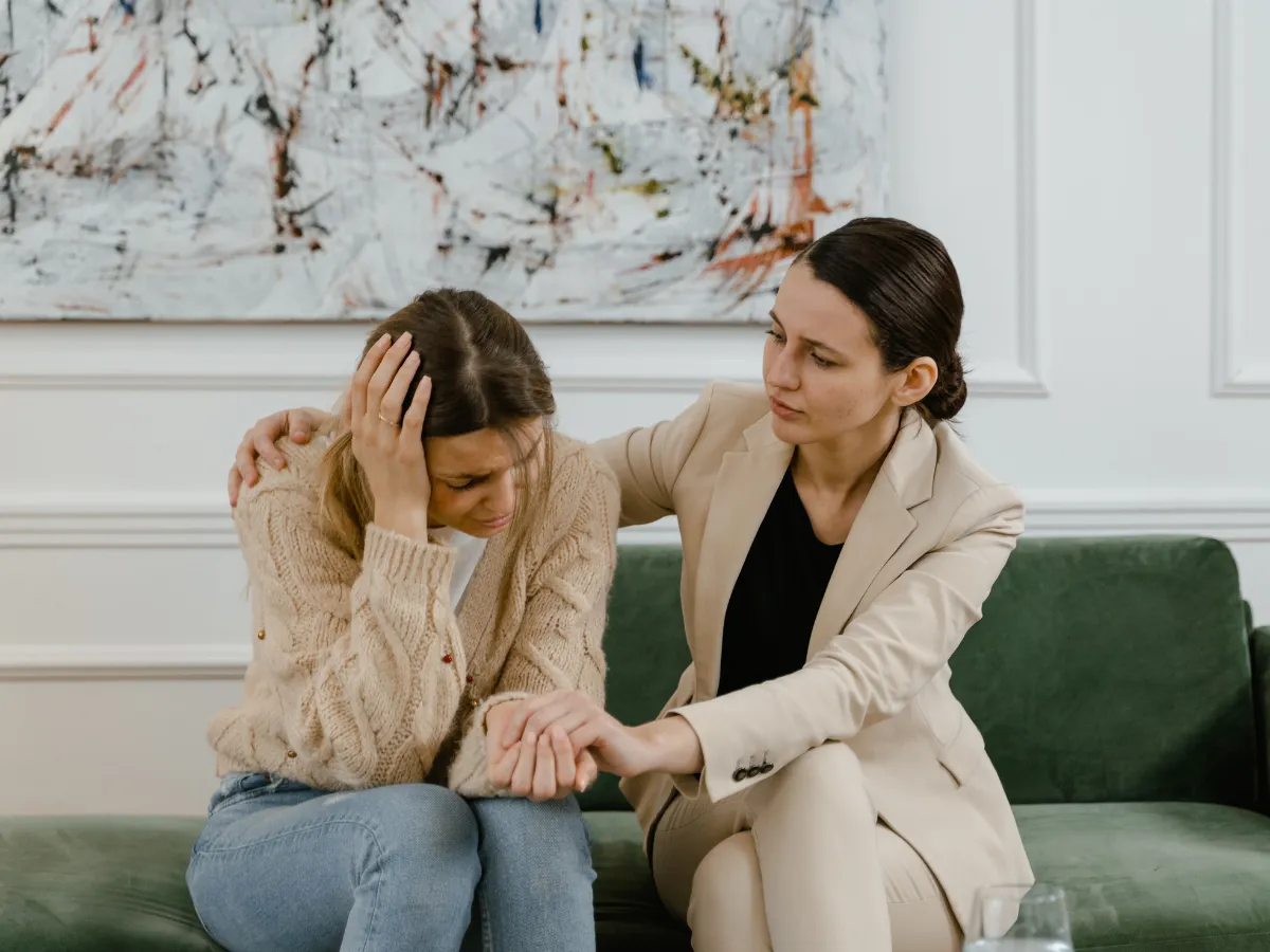 8. Jangan Sungkan Cari Dukungan