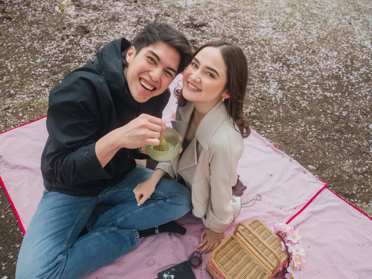 El Rumi Ungkap Cerita Lucu di Balik Cincin Lamaran Mewah untuk Syifa Hadju_