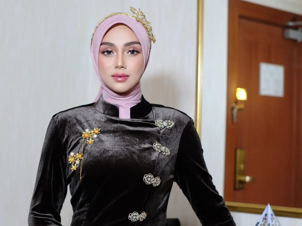 Perubahan Hidup Celine Evangelista Setelah Umrah “Aku Hanya Ingin Jadi Versi Terbaik untuk Allah”_