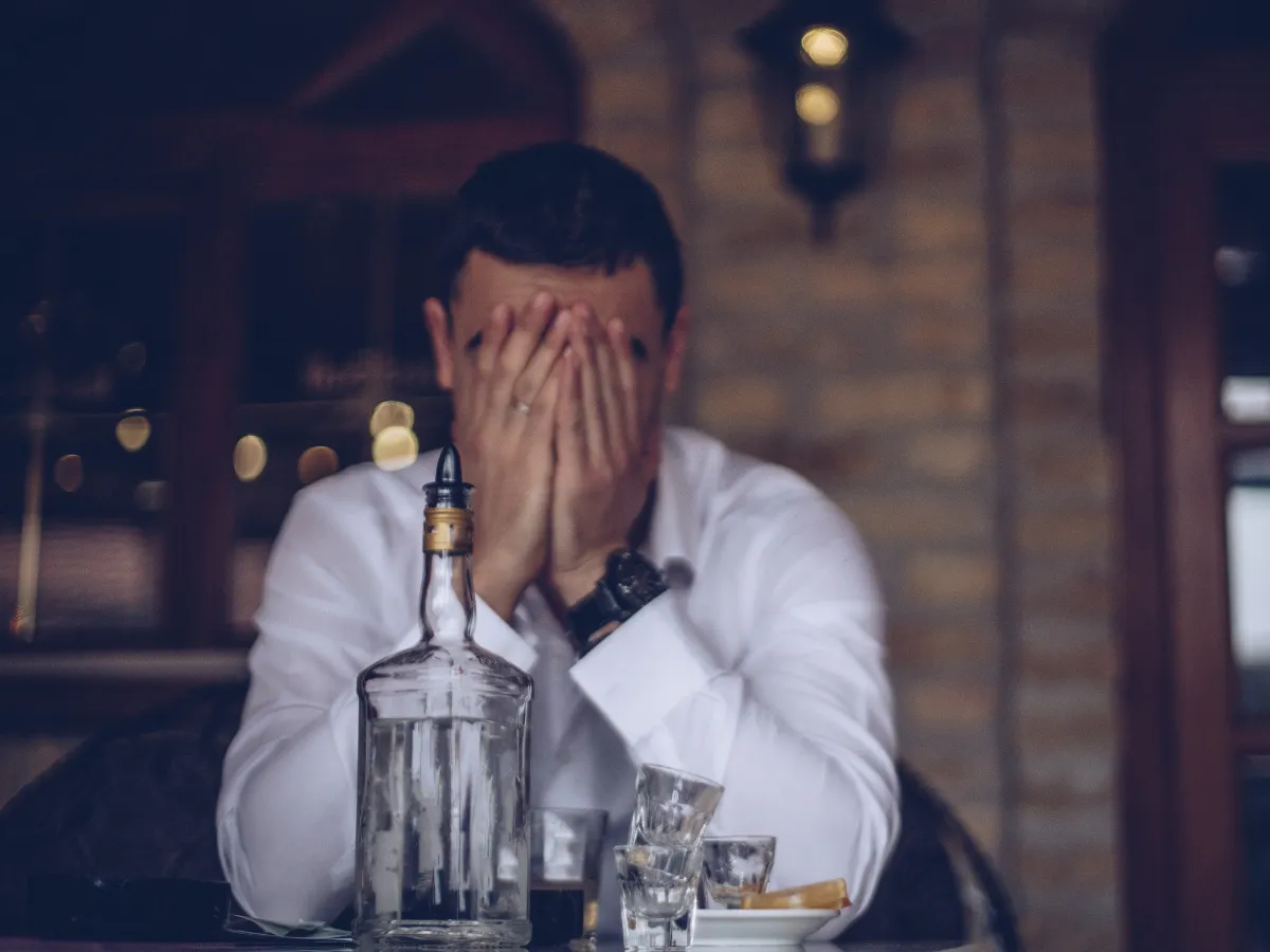 3. Merokok dan Minum Alkohol_