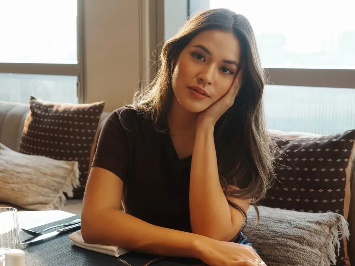 Raisa Akhirnya Go Public_ Unggah Foto Bareng Chef Mathis Molinie
